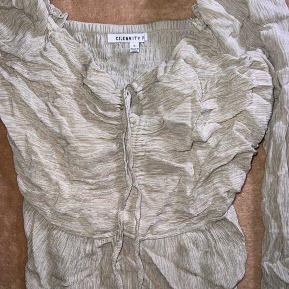 Celebrity Pink Women Small Olive‎ Sweetheart Ruffle Long Sleeve Crop Blouse (U) - Picture 2 of 7